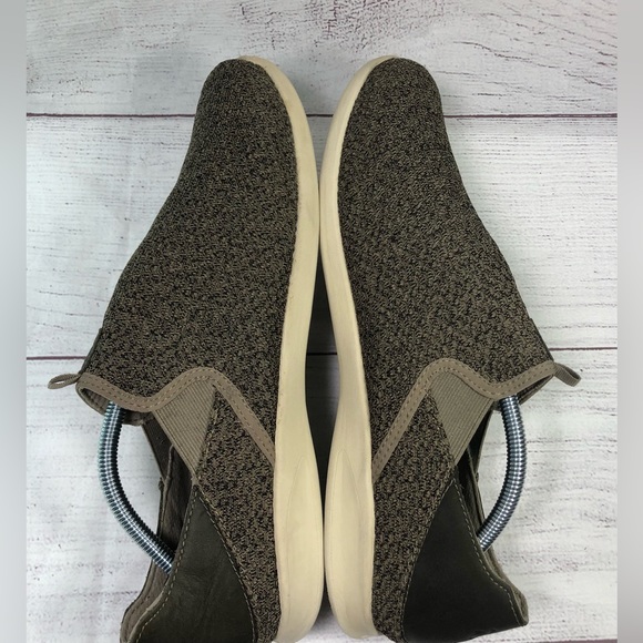 Olukai Alapa Men Size 11.5 Shoes Brown Mesh Drop-In Slip On - Picture 5 of 16